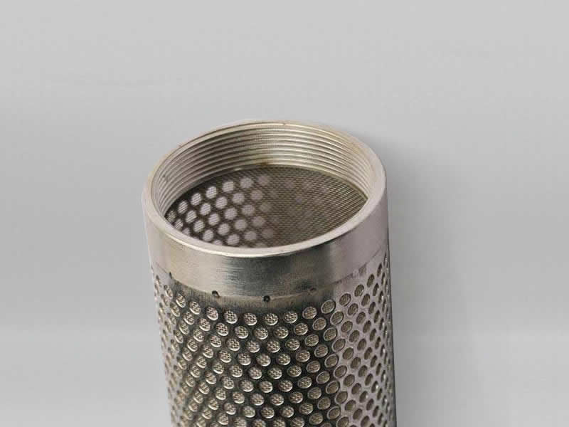 Perforated tubes with female threaded ends