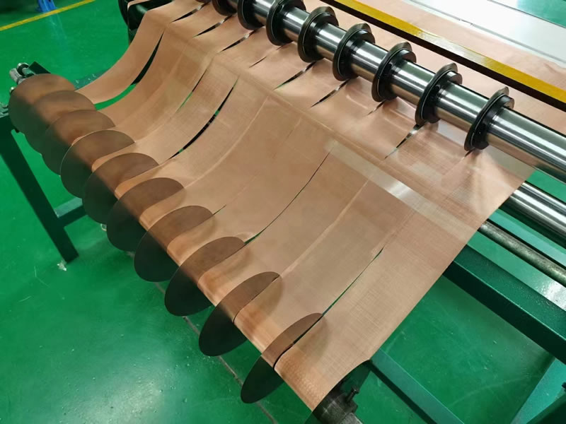Phosphor Copper Mesh Processing on Industrial Rollers